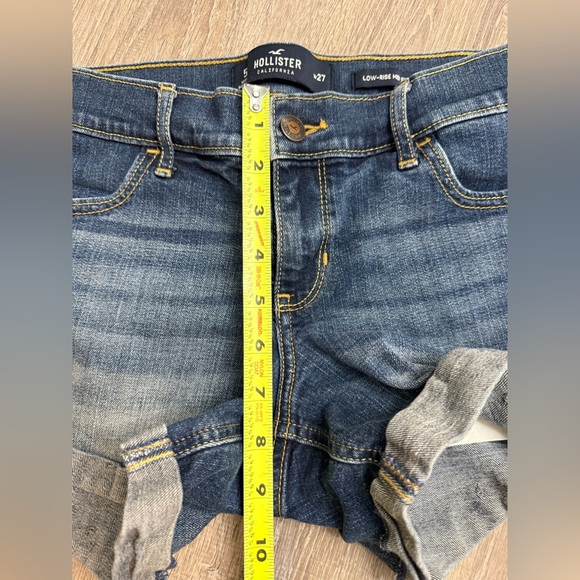 Hollister Low Rise Midi Shorts Size 5/27 - Picture 7 of 9